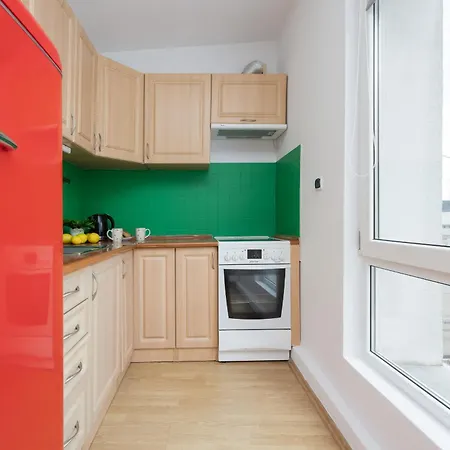 Apartment Rodzinne Studio Dla 4 Osob W Centrum Warszawy By Renters