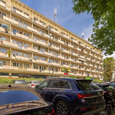 Rodzinne Studio Dla 4 Osob W Centrum Warszawy By Renters Lejlighed